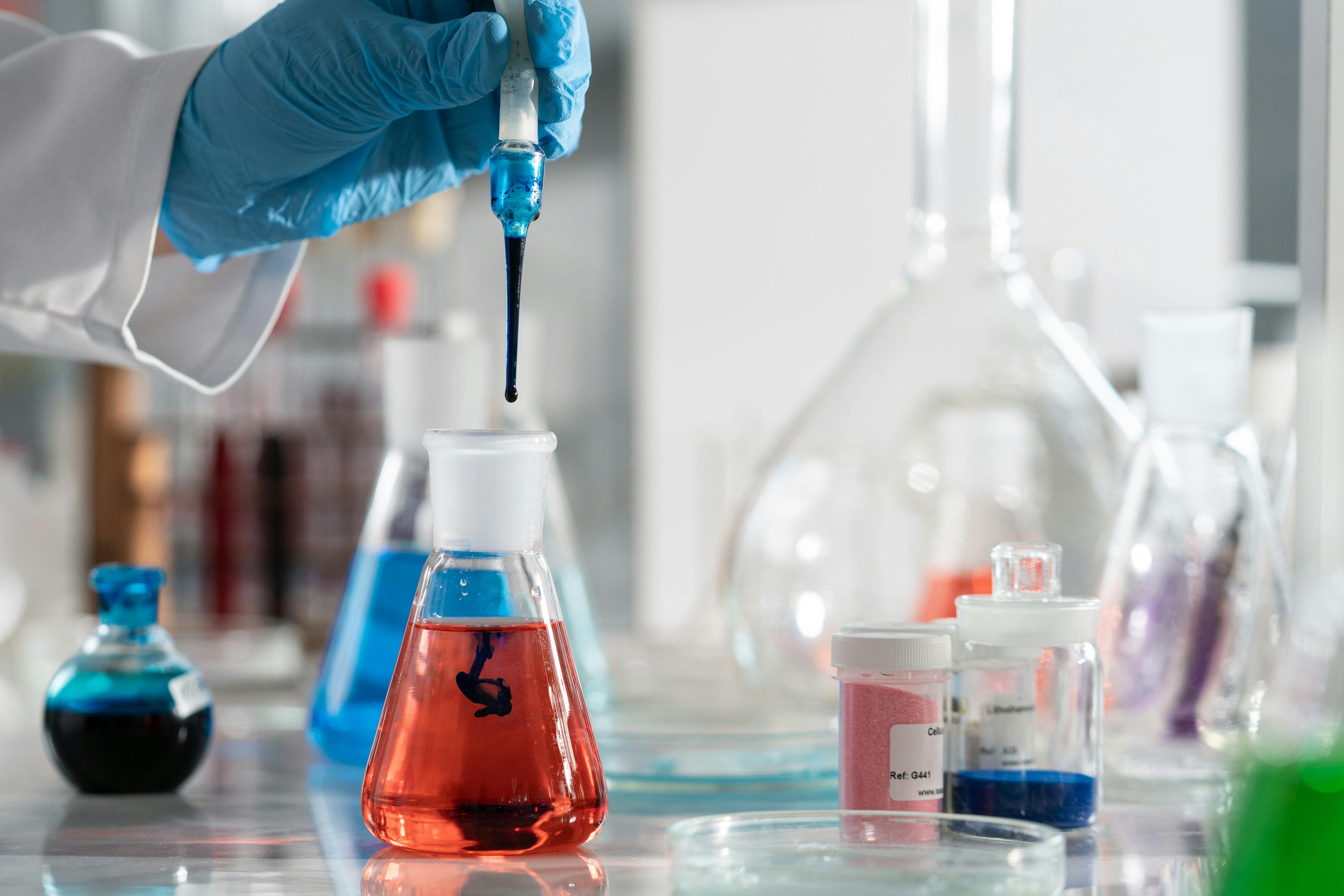 Master Chemistry Experiments